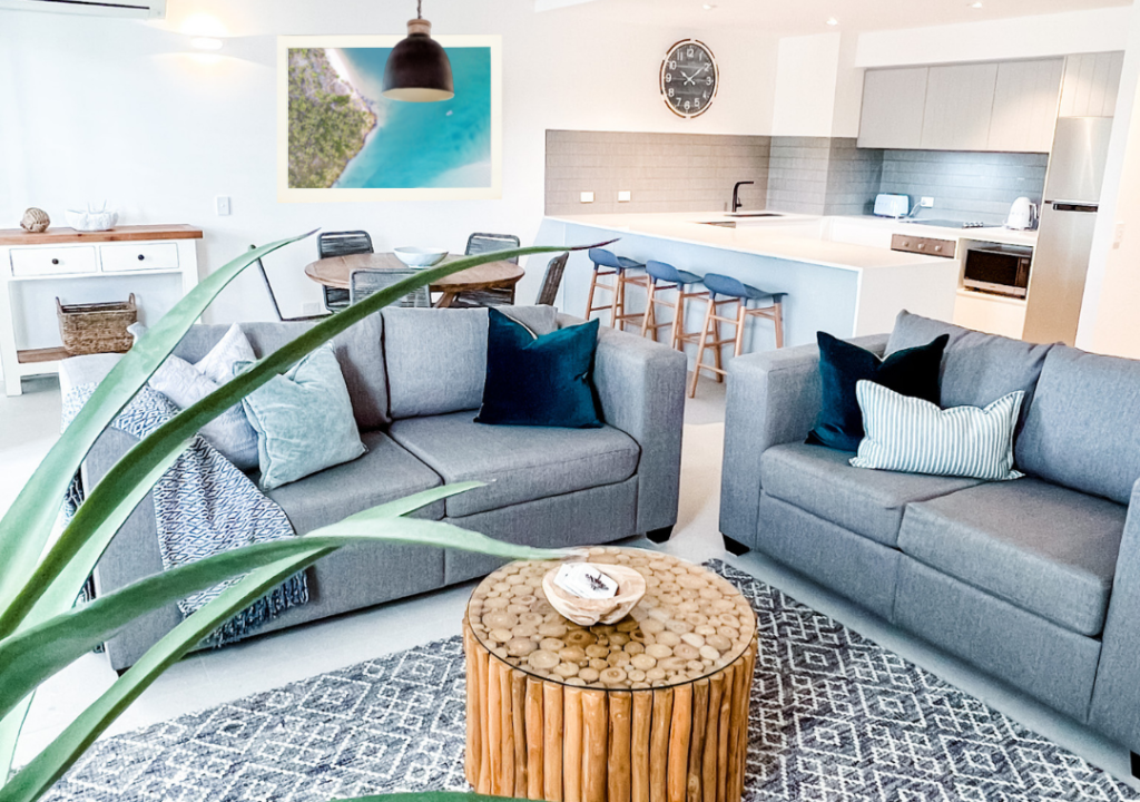 Noosa-Accommodation-Regatta-Lounge